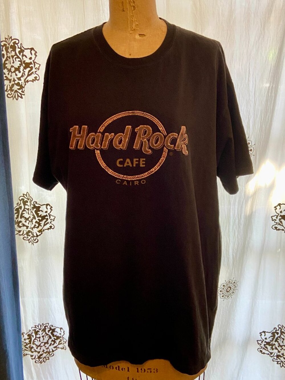 Vintage 90s Hard Rock Cafe CAIRO Egypt Faux Leather Letters Black T Shirt L Y2K